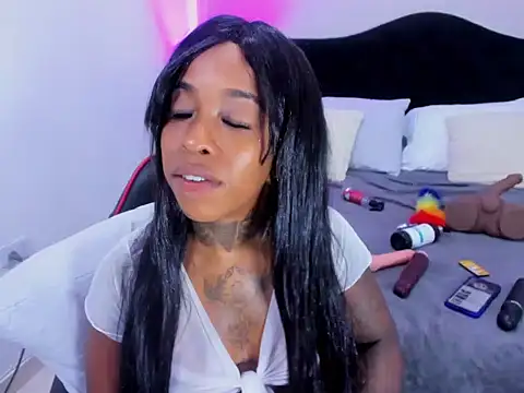 Pauline_Fox 现场XXX聊天