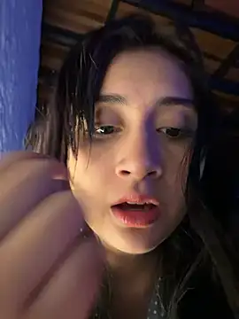 kaori_77 Adlı Modelin Web Kamerası Şovu