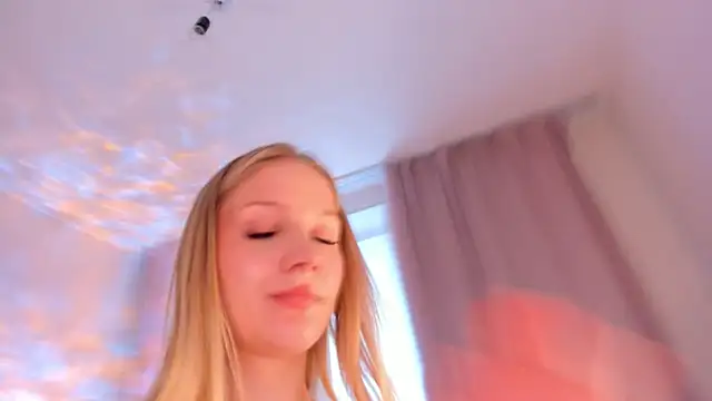 Eva_Davi élő XXX-chatje