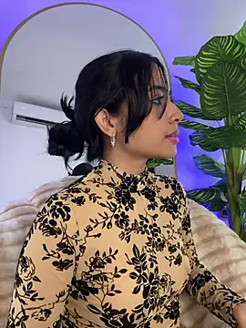 Pokazy przed kamerką – _Emily_Thompson_