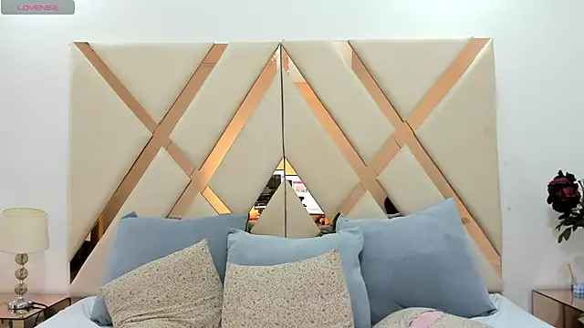 แชท XXX สดของ karolebonyy