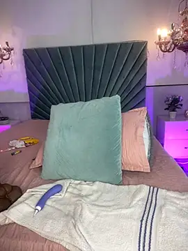 riri_brunnete: απευθείας συνομιλία ΧΧΧ