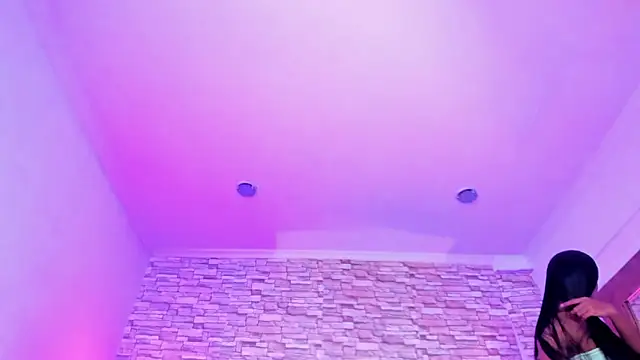 Lucia-sex: онлайн-секс-чат