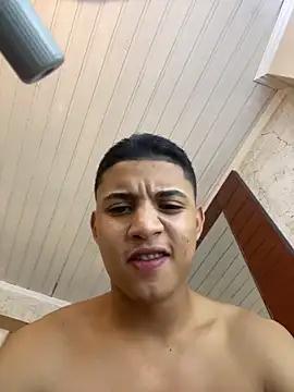 ALAN_SANTHOS Adlı Modelin Web Kamerası Şovu