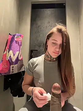 Онлайн чат XXX KishaMur