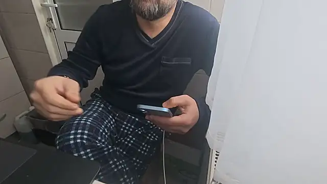 TARKAN1 Chat XXX in diretta