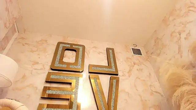 naughty_milf4u_ 라이브 XXX 채팅