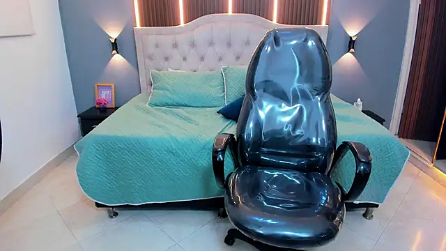 Chat +18 de Tommy18__ ao vivo