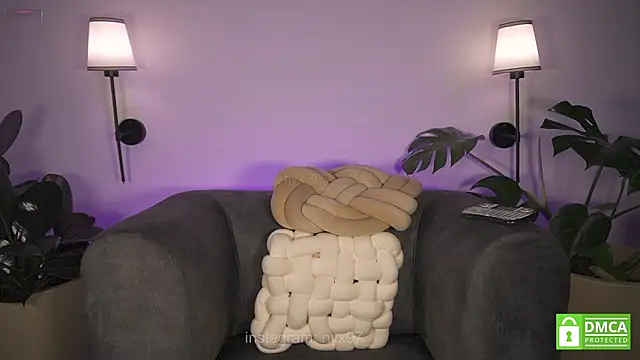 nyx_97: онлайн-секс-чат