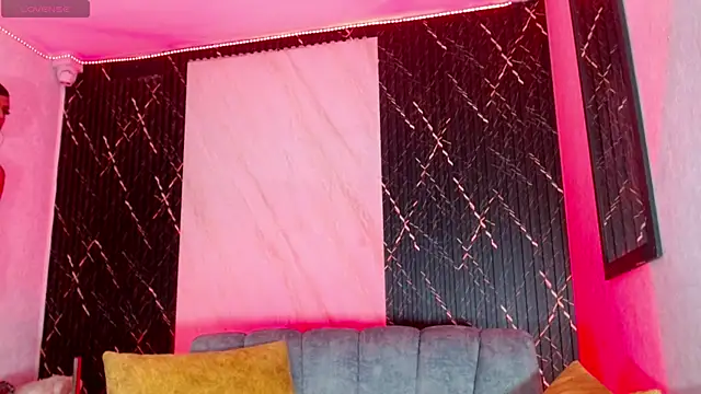 Stefani__R Webcam Show