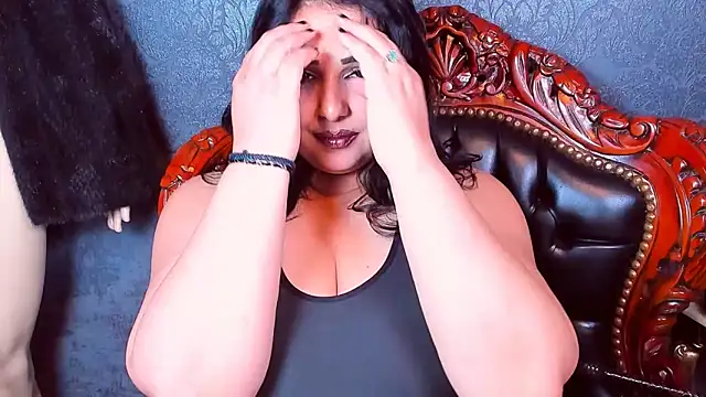 دردشة SelenaNoctis الجنسية المباشرة