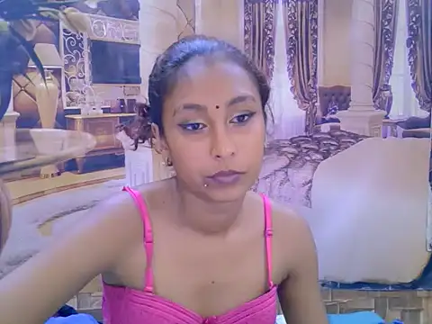 IndianSexyButt Live XXX Chat