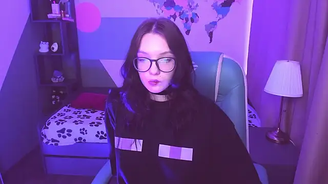 Emily_tender – Naživo XXX chat