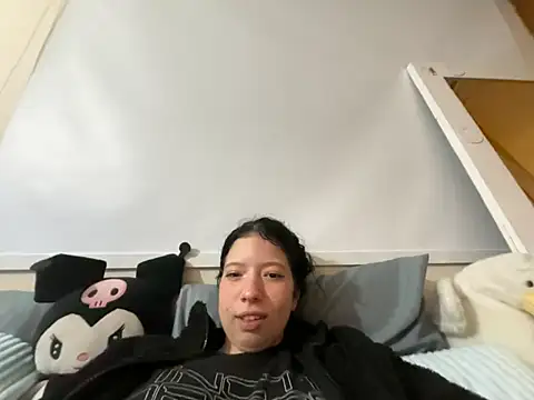 Katyroronoa élő XXX-chatje