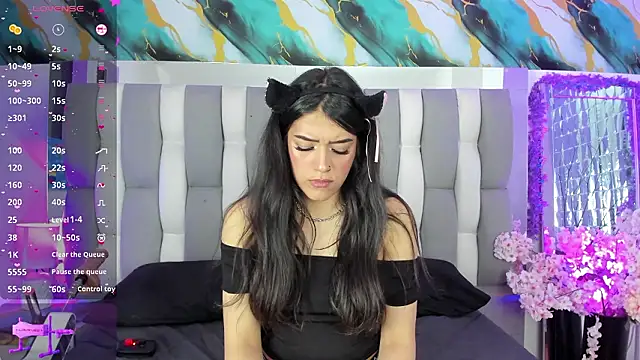 IsaDiiaz: онлайн-секс-чат