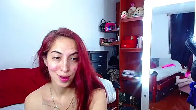 MariamGray1 Live XXX-Chat