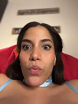 _Eurekaa_ élő XXX-chatje