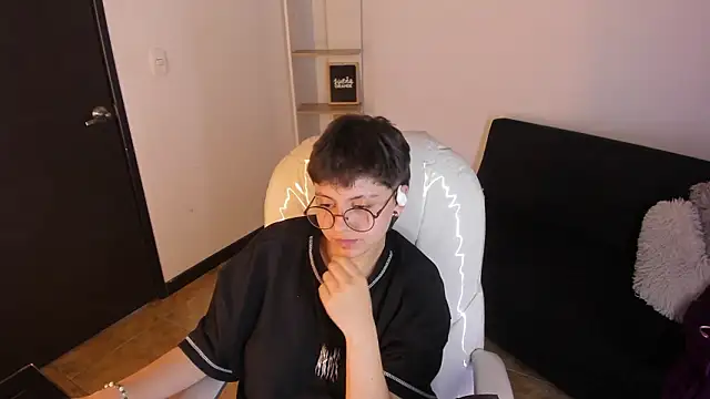 XXX chat uživo modela Nathaly_ds