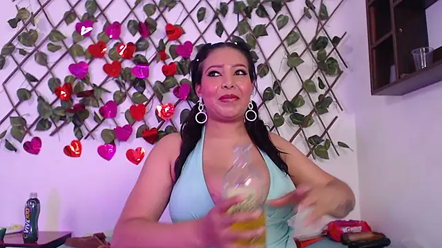 Chat +18 de Giinger_gap ao vivo