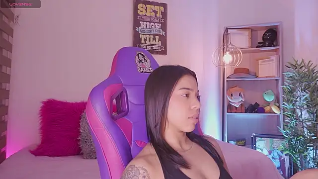 madelyn_rose_ Live XXX Chat