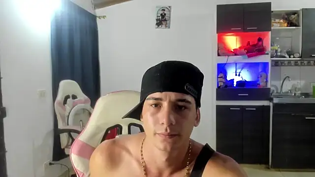 Chatroom XXX en direct de Angel_boyx