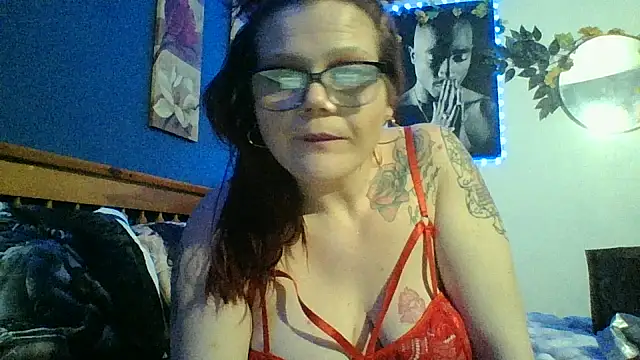 Sexymilf6992 Adlı Modelin Canlı XXX Sohbeti