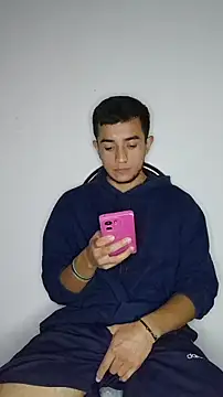 Chatroom XXX en direct de Thick_Cock