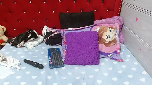 Ariasmithog Chat XXX live