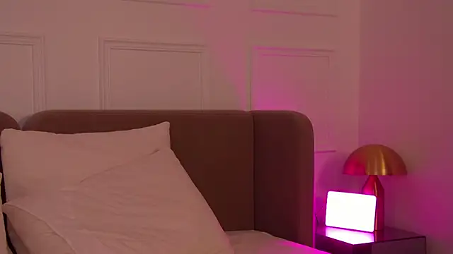 ArianaMell Live XXX-Chat