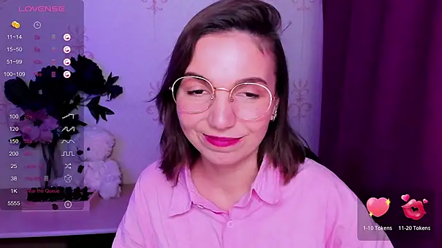 KindHazelHere_ Live XXX-chat