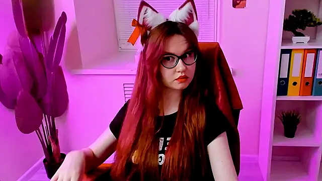 CarolGiggly's Live XXX Chat