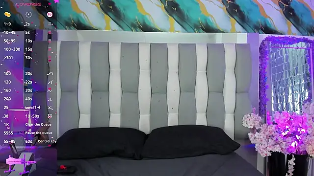 دردشة IsaDiiaz الجنسية المباشرة