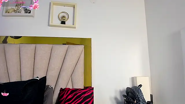 vahiolet_fuentes Live XXX-Chat