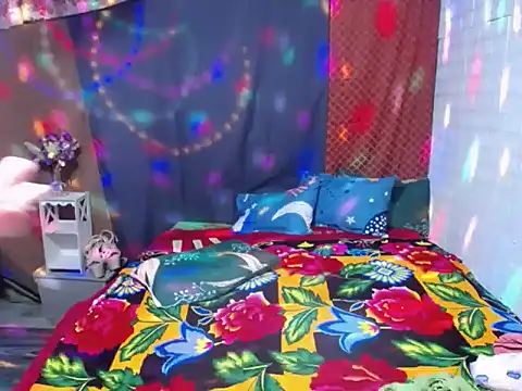 BriannaCruz24 Pertunjukan Webcam