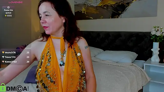 Kira_Adler 라이브 XXX 채팅