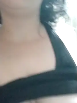 Show modela nubeelectrick na web-kameri