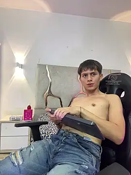 EVAN_TAY Webcam show
