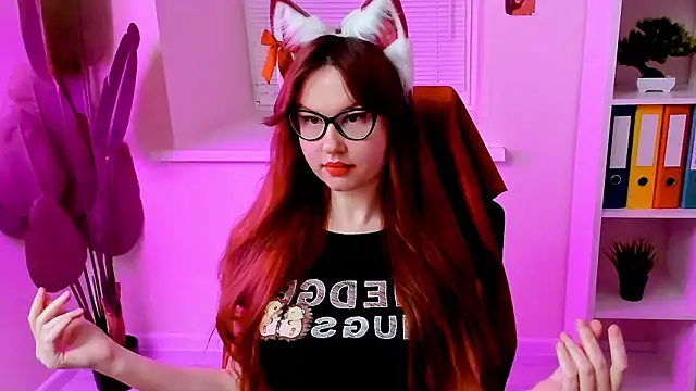 CarolGiggly's Live XXX Chat