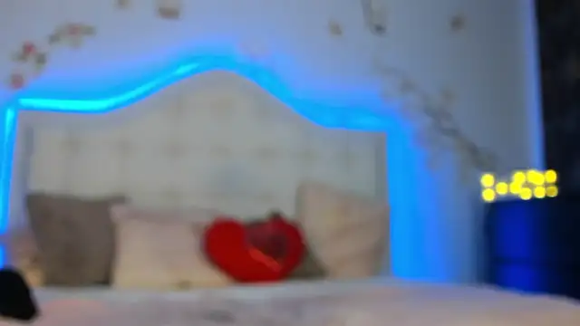 Živý XXX chat TinyBlair