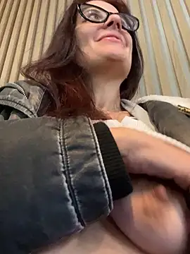 NataKittenのライブXXXチャット