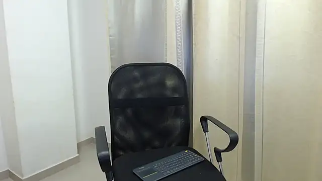 XXX chat uživo modela joseh0se