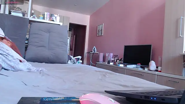 A2ureのライブXXXチャット