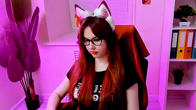 CarolGiggly Adlı Modelin Canlı XXX Sohbeti