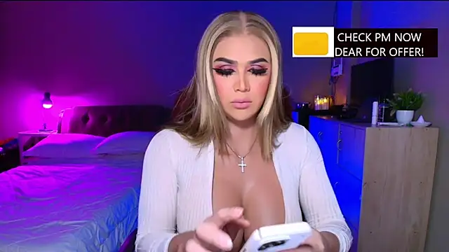 AnneHartx élő XXX-chatje