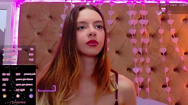 Chat +18 de CoraVex ao vivo