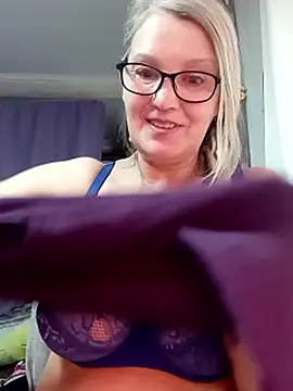 irinamaux Obrolan Langsung XXX