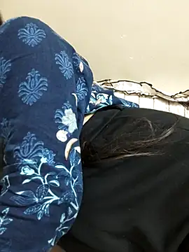 Sania-Love Live XXX-Chat