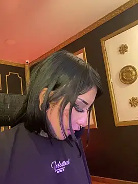 Kat_VonDe Live XXX-chat