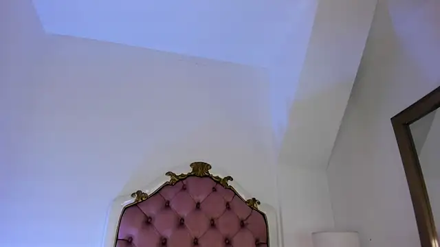 Chat +18 de Mara_Betancurt ao vivo