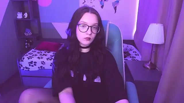 Emily_tender 现场XXX聊天